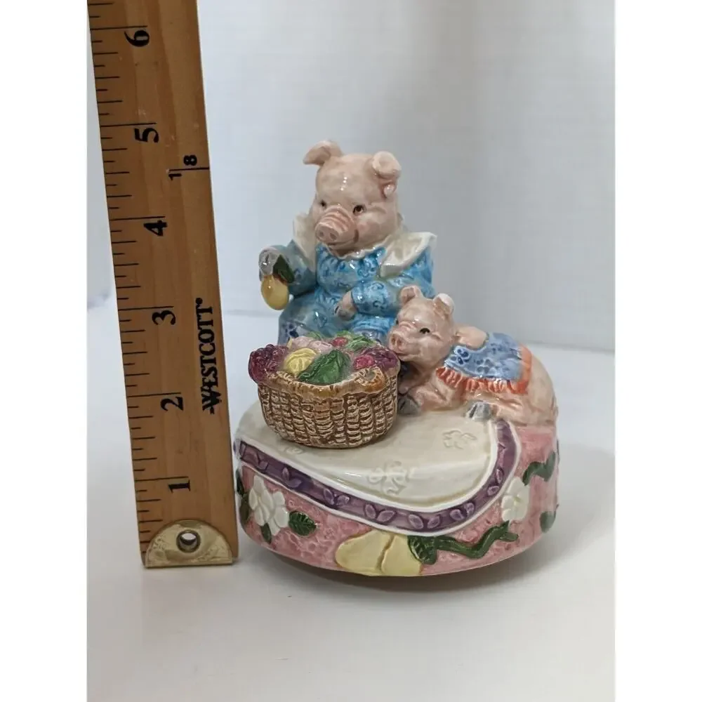 OTAGIRI Japan Pig & piglet Music Box Edith Collection Make Someone Happy
